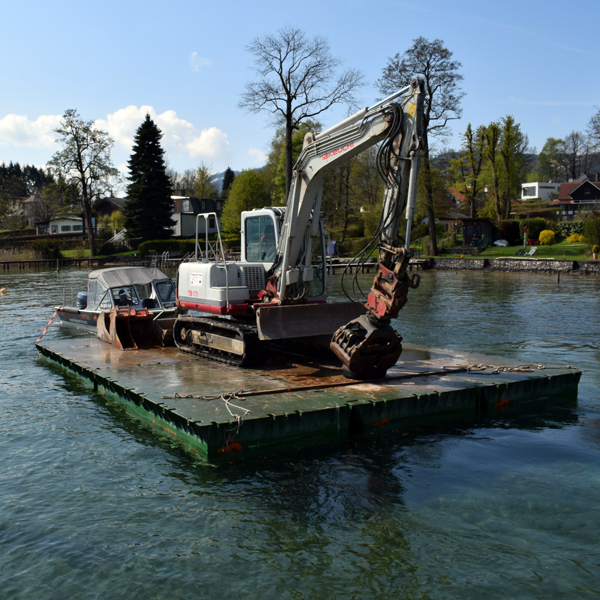 Seearbeiten / Arbeiten am Wasser mit Firma Viehauser ✓Pilotierung ✓Kranarbeiten ✓Versenken ✓Piloten ✓ Ufermauer ✓Uferstabilisierung ✓Stegbau ✓Bootsanlegestellen ✓Badeplatz